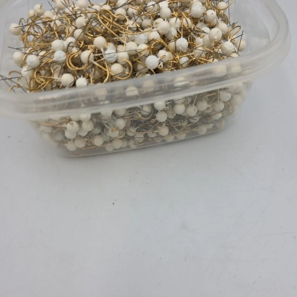 3 lbs Of Jig Heads White #4? Gold Weedless Hooks